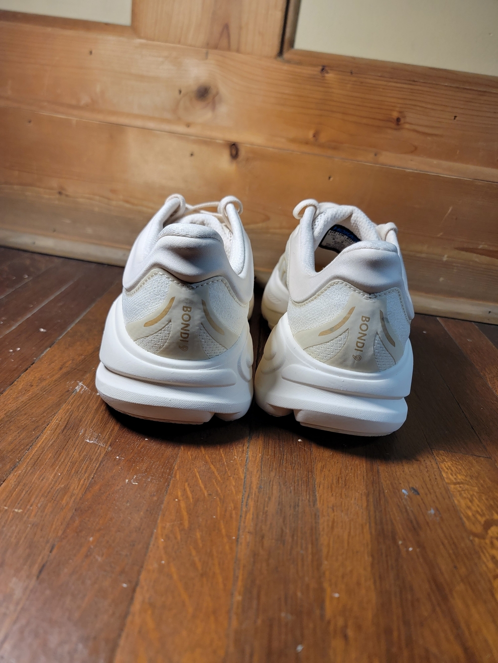 HOKA Women's Light Cream Running Shoes - Picture 5 of 7